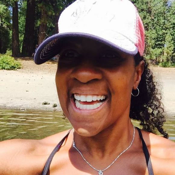 Meet your Posher, Paisley - Picture 1 of 1